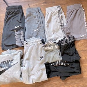 Nike Boys size Medium Clothing lot